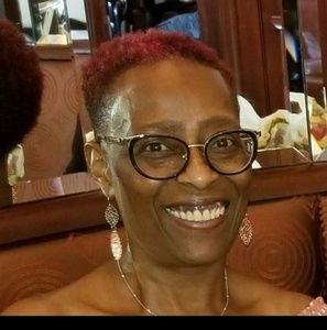 Meet your Posher, Joyce